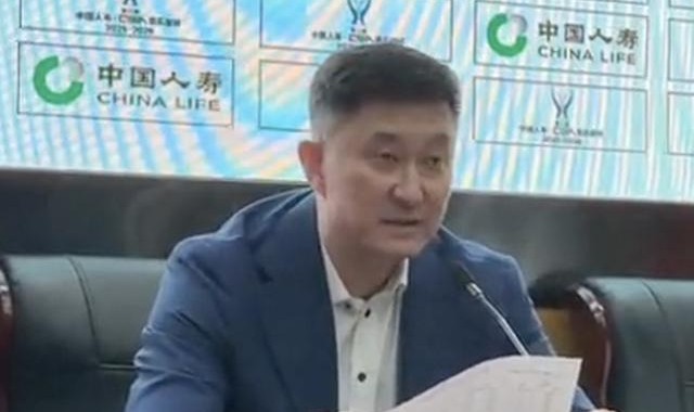 乐鱼体育-杜锋：很可惜没能赢下比赛，现场听到很多人支持广东很欣慰
